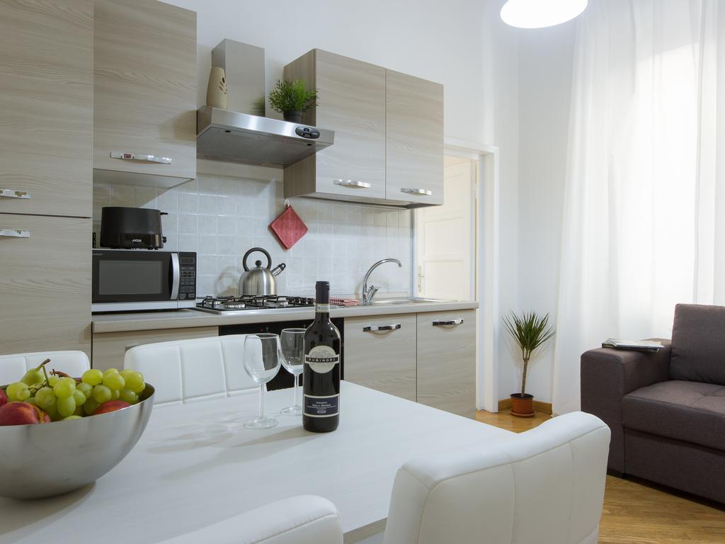 Stylisch Canacci 2 Bedroom Apartment Florenţa Exterior foto