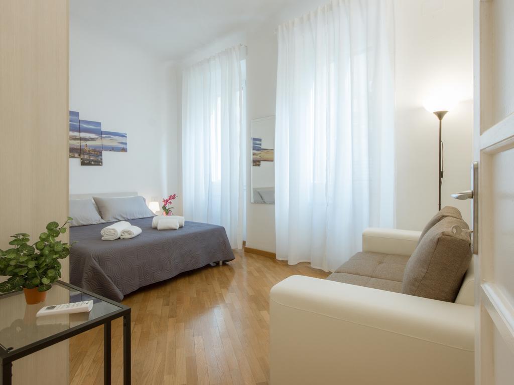 Stylisch Canacci 2 Bedroom Apartment Florenţa Exterior foto
